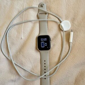 Apple Gray starlight Smartwatch Accessories